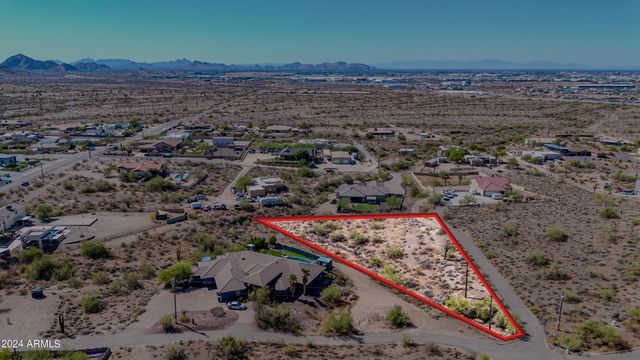 101 E Briles Road -, Phoenix, AZ 85085
