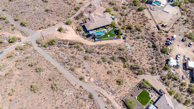 101 E Briles Road -, Phoenix, AZ 85085