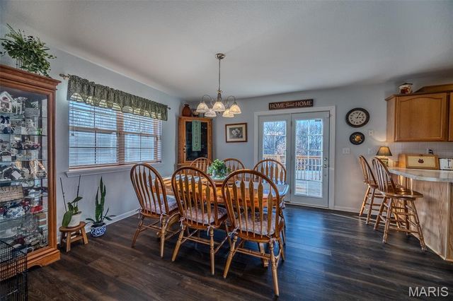 20305 Harlequin Lane, Dixon, MO 65459