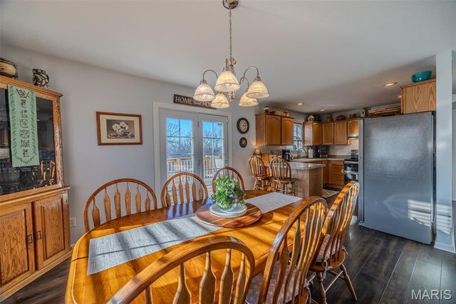 20305 Harlequin Lane, Dixon, MO 65459