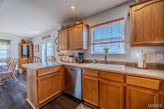 20305 Harlequin Lane, Dixon, MO 65459