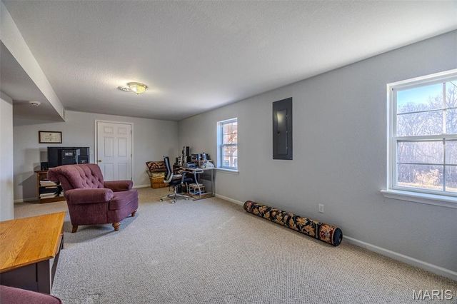 20305 Harlequin Lane, Dixon, MO 65459