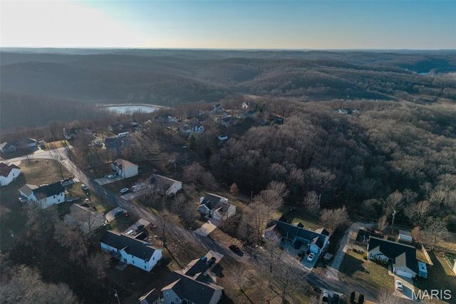 20305 Harlequin Lane, Dixon, MO 65459