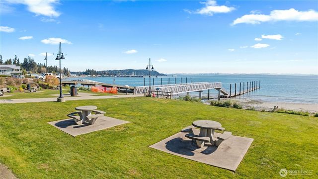 1745 Alaska Avenue E, Port Orchard, WA 98366