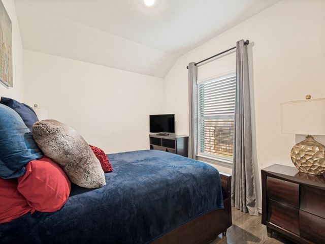 2246 Nightgrove Circle, Crandall, TX 75114