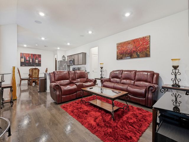 2246 Nightgrove Circle, Crandall, TX 75114