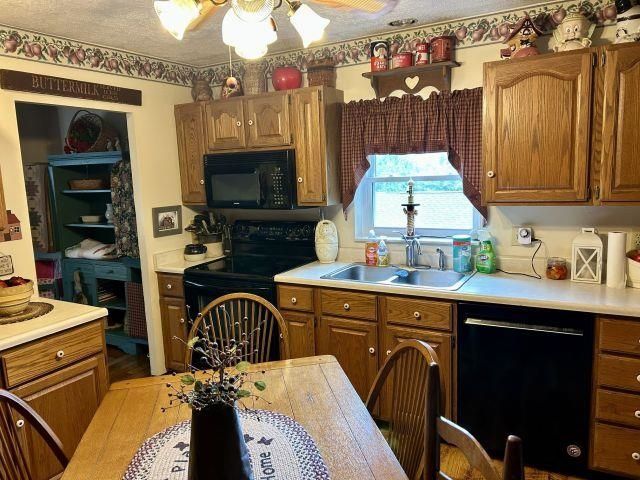 1447 Spring Valley Circle, Huntington, WV 25701