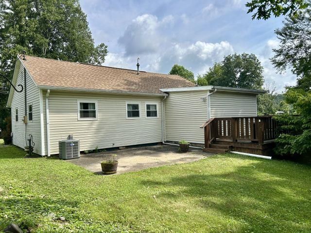 1447 Spring Valley Circle, Huntington, WV 25701