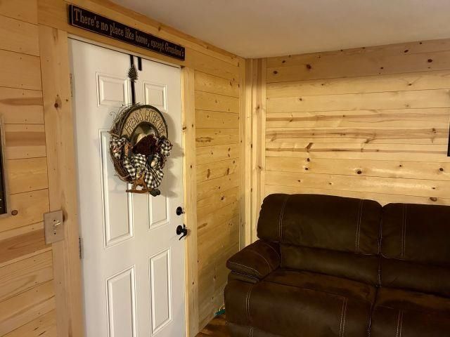 1447 Spring Valley Circle, Huntington, WV 25701