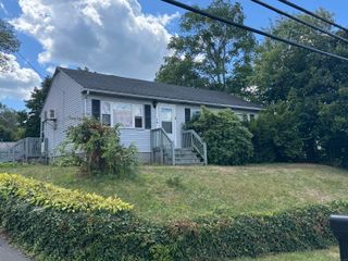 15 Glen Haven Road, New Haven, CT 06513