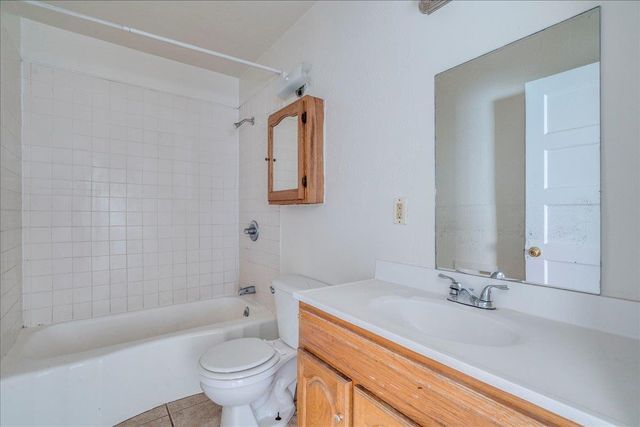 1119 N LBJ DR, San Marcos, TX 78666