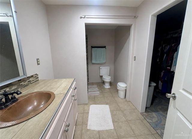 14406 Mile 2 W, Mercedes, TX 78570