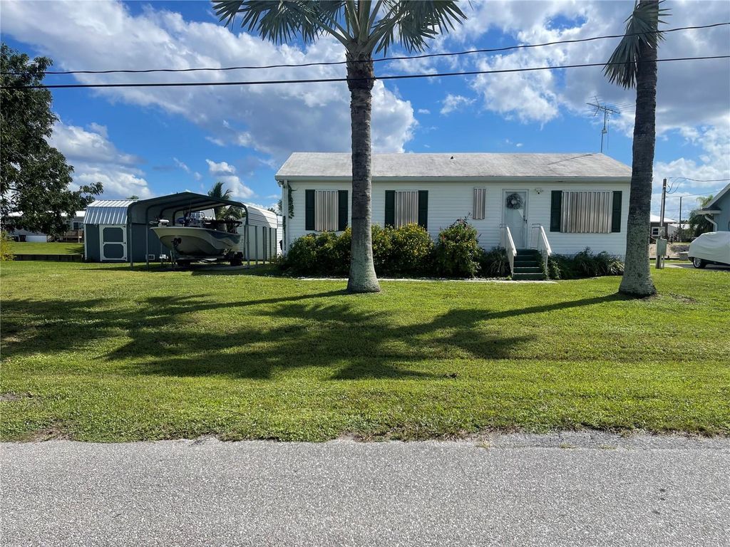 2436 SE 31ST STREET, Okeechobee, FL 34974