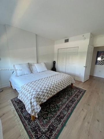 50 Menores Ave 408, Coral Gables, FL 33134