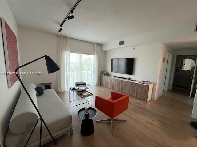 50 Menores Ave 408, Coral Gables, FL 33134