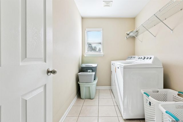 552 Glenway Dr, Baton Rouge, LA 70815