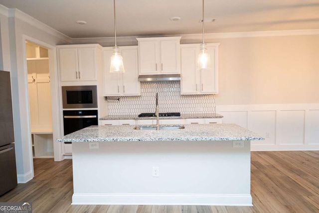 536 Sageton Court, Lawrenceville, GA 30045