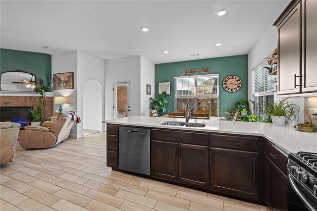 701 Melrose Place, Bentonville, AR 72712