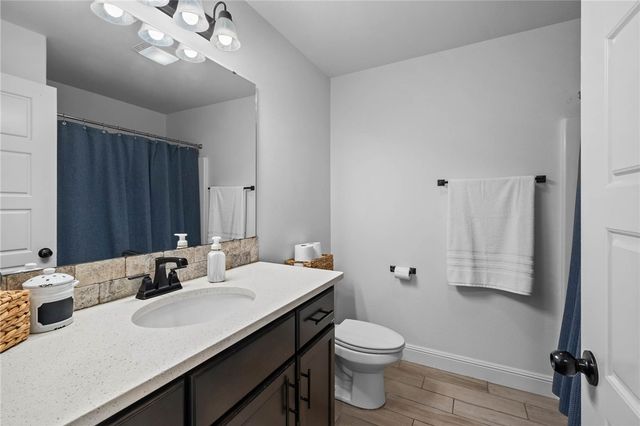 701 Melrose Place, Bentonville, AR 72712