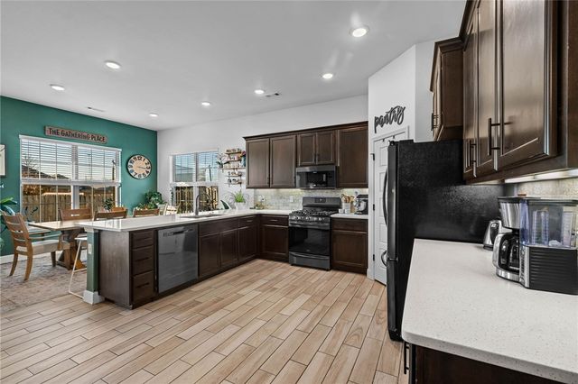 701 Melrose Place, Bentonville, AR 72712