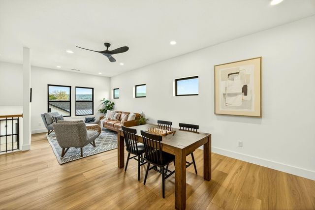 218 Alicia Avenue, Ashland, OR 97520