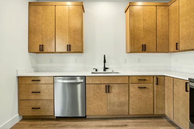 218 Alicia Avenue, Ashland, OR 97520