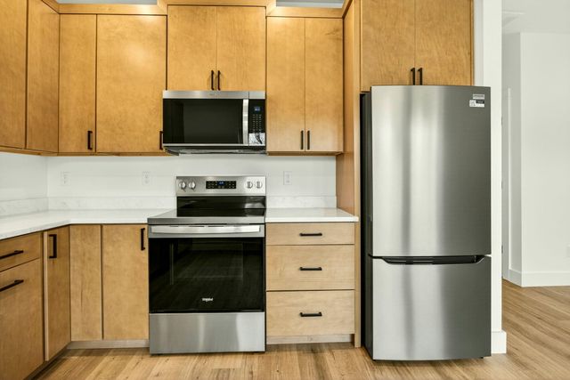 218 Alicia Avenue, Ashland, OR 97520