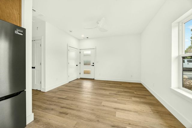 218 Alicia Avenue, Ashland, OR 97520