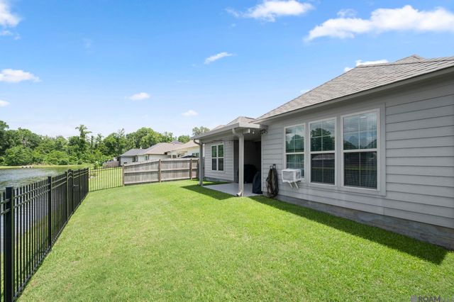 30189 Sanctuary Blvd, Denham Springs, LA 70726