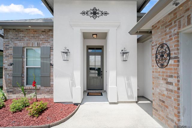 30189 Sanctuary Blvd, Denham Springs, LA 70726