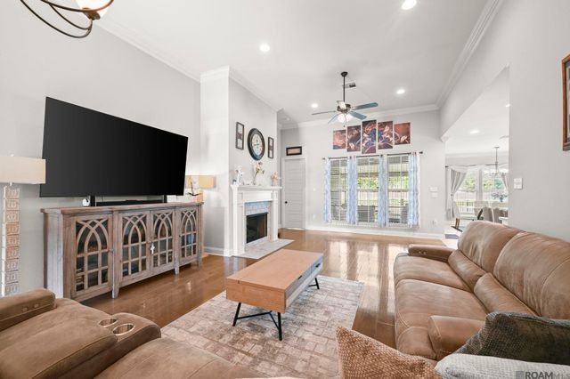 30189 Sanctuary Blvd, Denham Springs, LA 70726