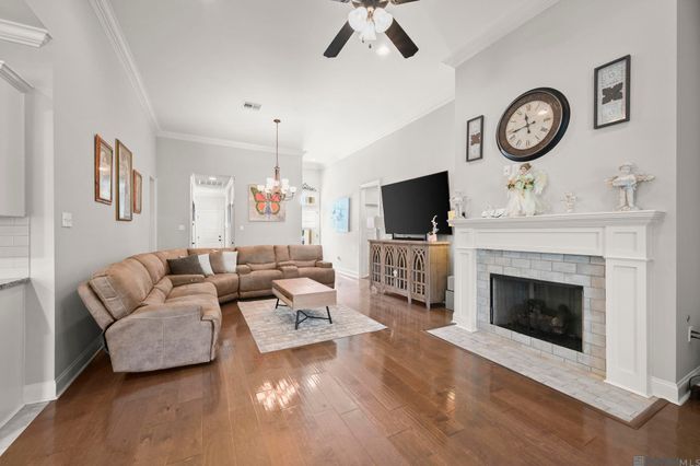 30189 Sanctuary Blvd, Denham Springs, LA 70726