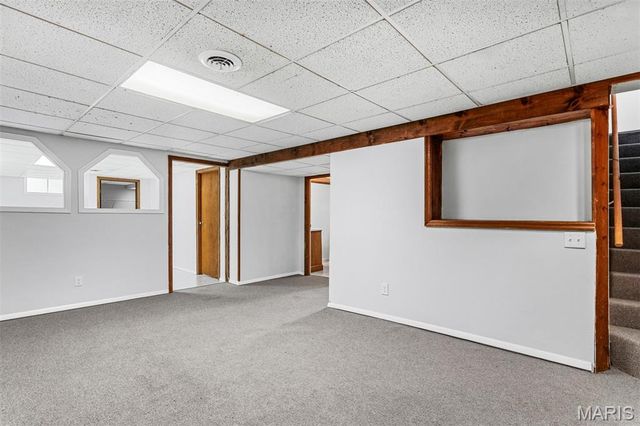 1060 Loveland Drive, Florissant, MO 63031