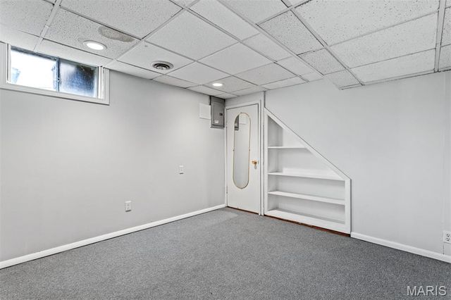 1060 Loveland Drive, Florissant, MO 63031