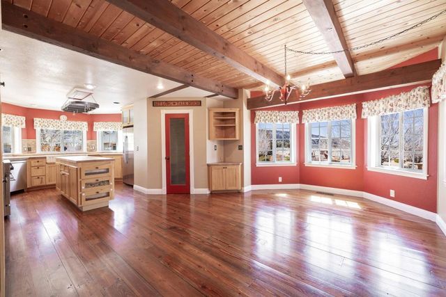 46712 Pioneer Town Road, Big Bear, CA 92314