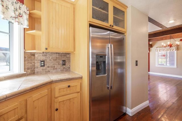 46712 Pioneer Town Road, Big Bear, CA 92314