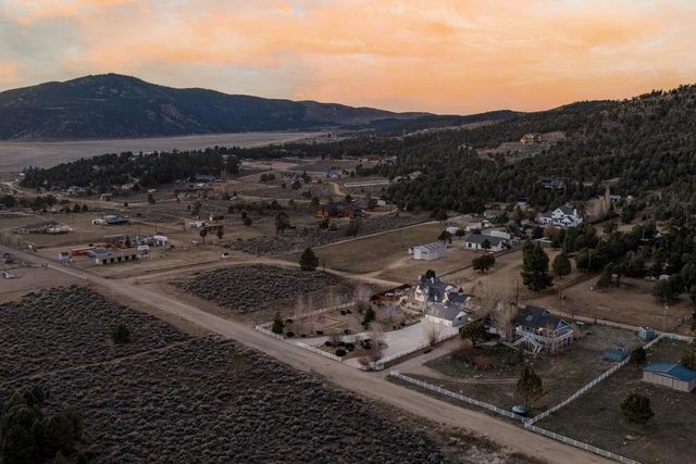 46712 Pioneer Town Road, Big Bear, CA 92314