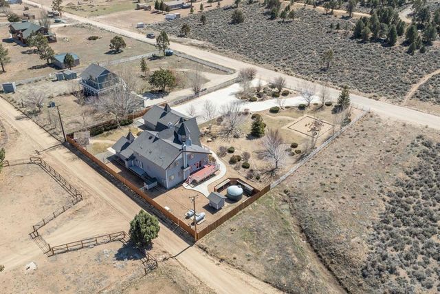 46712 Pioneer Town Road, Big Bear, CA 92314