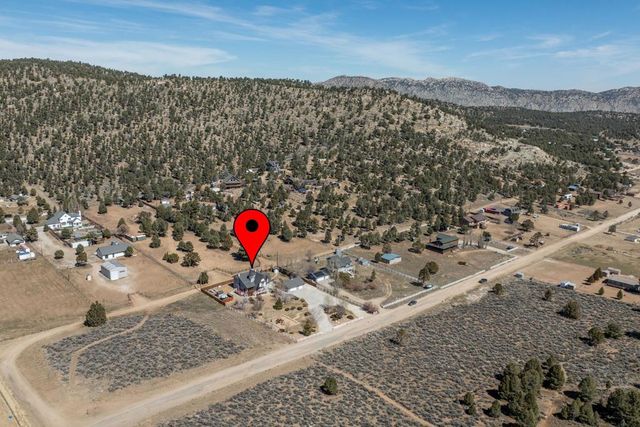 46712 Pioneer Town Road, Big Bear, CA 92314