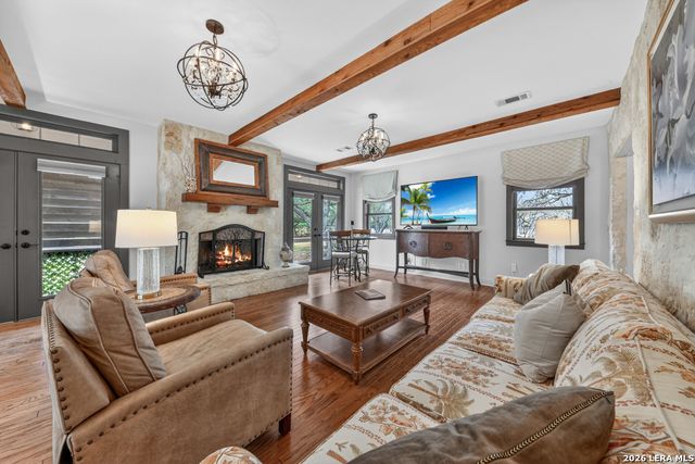 101 Cibolo Hollow N, Fair Oaks Ranch, TX 78015