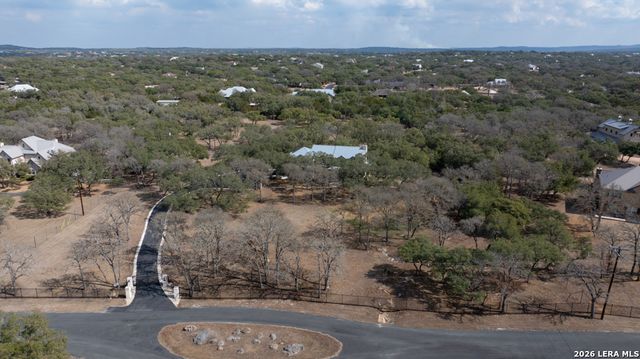 101 Cibolo Hollow N, Fair Oaks Ranch, TX 78015