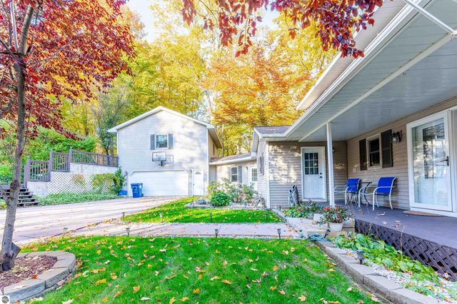 4020 Gaddi Drive, Traverse City, MI 49684