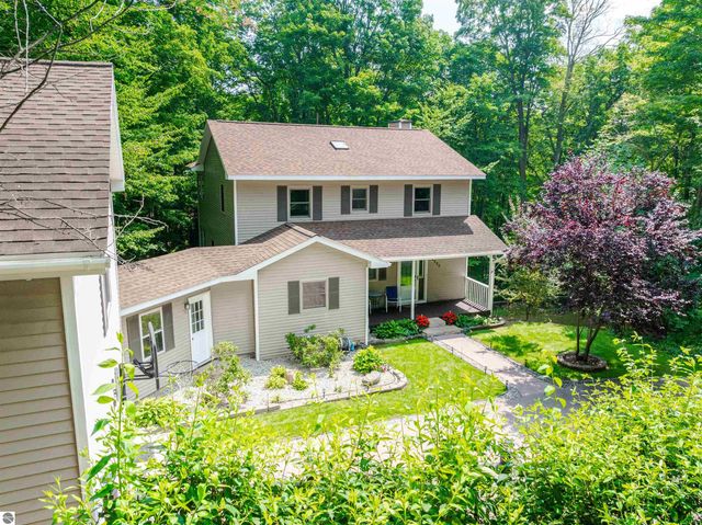 4020 Gaddi Drive, Traverse City, MI 49684