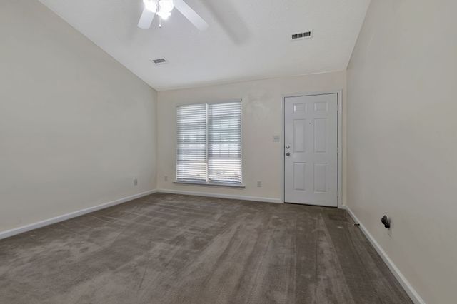 510 McKean Dr, Smyrna, TN 37167