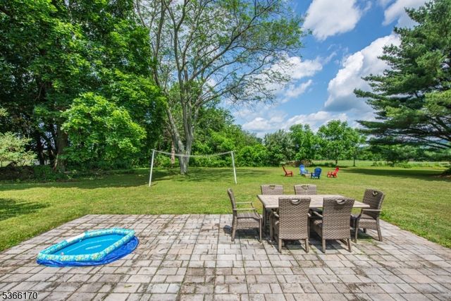 281 E Asbury Anderson Rd, Washington Twp., NJ 07882