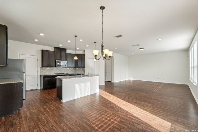 3306 Putnam Fields, Converse, TX 78109
