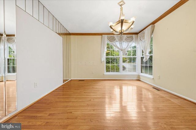 21 CHATHAM DR, Voorhees, NJ 08043
