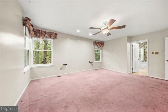 21 CHATHAM DR, Voorhees, NJ 08043