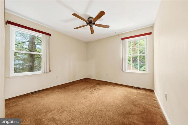21 CHATHAM DR, Voorhees, NJ 08043