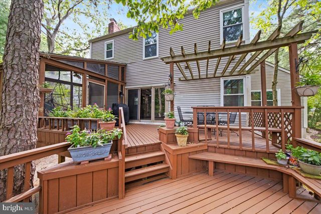 21 CHATHAM DR, Voorhees, NJ 08043